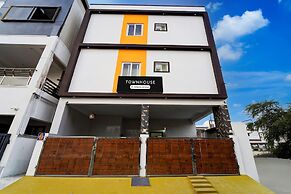 Deluxe Townhouse M K Elegance Inn