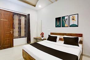 Deluxemohini Guest House