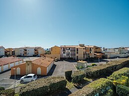 Serene Port-side Living in Agde