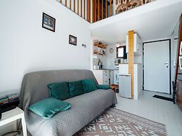 Serene Port-side Living in Agde