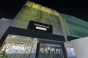 Deluxehotel Hm Crystal