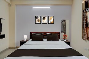 Deluxehotel Kartik Inn