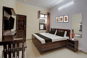 Deluxehotel Kartik Inn