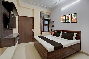 Deluxehotel Kartik Inn