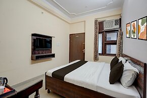 Deluxehotel Kartik Inn