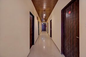 Deluxehotel Kartik Inn