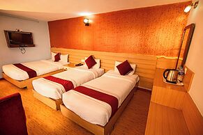 Hotel Holiday Regency