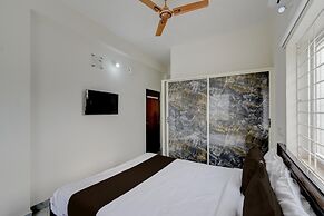 Deluxegn Luxury Suits