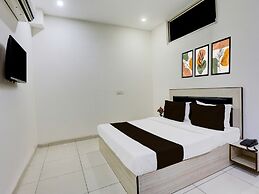 Deluxehotel jb Plaza
