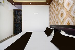 Deluxehotel Mayur Residency