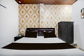 Deluxehotel Mayur Residency