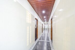 Deluxe Aarian Tej Nilayam