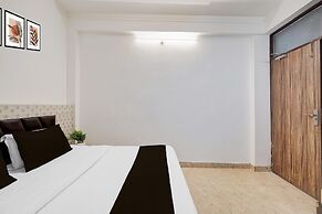 Classic With Balconyhotel The Nest