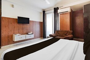 Classic With Balconyhotel The Nest