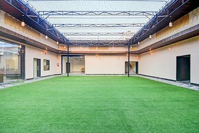 Deluxekhandaka Villa