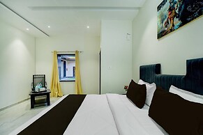 Deluxekhandaka Villa