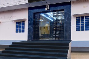Deluxekhandaka Villa