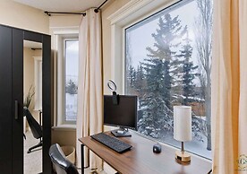 Arbour Crest by Grenadier Luxury suites