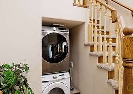 Arbour Crest by Grenadier Luxury suites