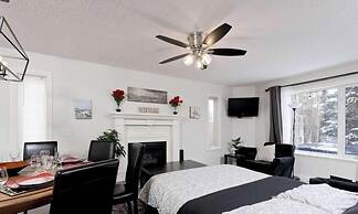 Arbour Crest by Grenadier Luxury suites
