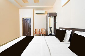 Deluxenagamayuri Grand