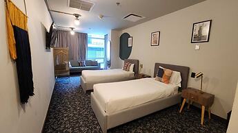 Park 93 Hotel