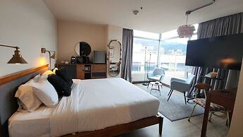 Park 93 Hotel