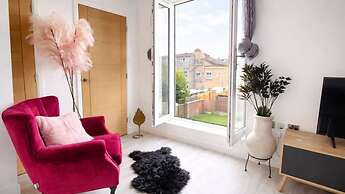 Amythest 4BR all With Ensuite Parking