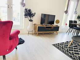 Amythest 4BR all With Ensuite Parking