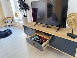 Amythest 4BR all With Ensuite Parking