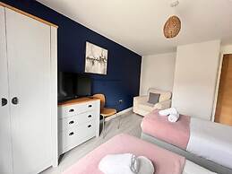 Tanzanite Ground Floor 2BR Apart Pet Friendly