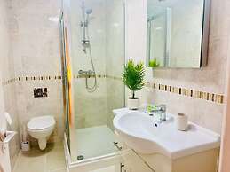 Peridot 2BR Ground Floor Aprt NR Addenbrookes