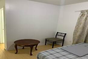 588 Hotel Suites