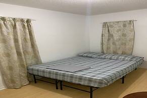 588 Hotel Suites