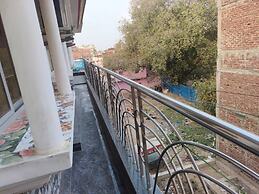 MONIKA MANSION BODHGAYA