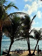 LIV - Unawatuna Beachfront Studio