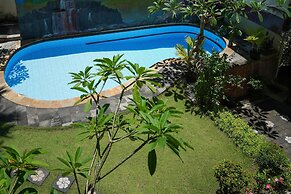 Nusa Dua Moon Hotel