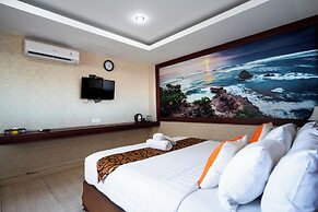 Nusa Dua Moon Hotel
