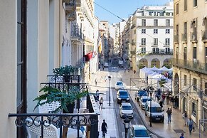Elegance Cityscape by Fidalsa