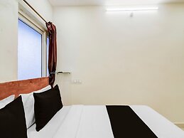 Deluxeaayush Stay INN