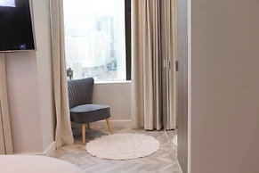 Stylish 1-br at Foreshore Place, Beach Access