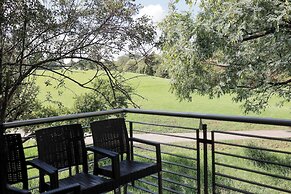 Luxurious, Spacious 2-br