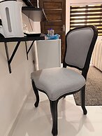 Glitz & Glam Guesthouse