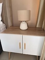 Glitz & Glam Guesthouse