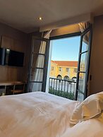 Chateau Montchenot Hotel de Cielo