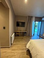 Chateau Montchenot Hotel de Cielo