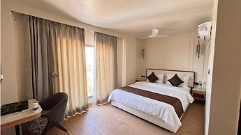 Hotel Midas