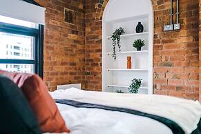 Modern 2-bed Flat in Central Leeds - Sleeps 6