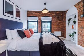 Modern 2-bed Flat in Central Leeds - Sleeps 6