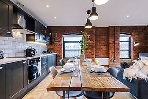 Modern 2-bed Flat in Central Leeds - Sleeps 6